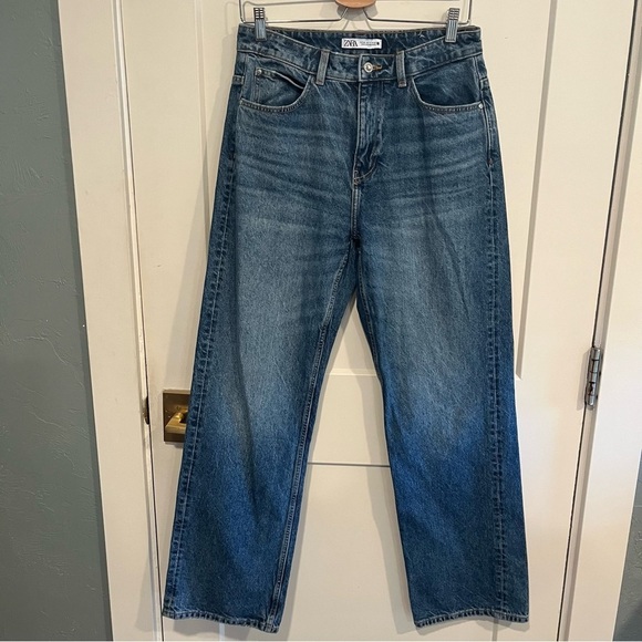 Zara 1975 High Waist Long Length Medium Wash Straight Cut Jeans 8 - Picture 2 of 9